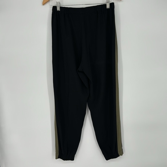 Babaton‎ X Aritzia Dexter Black Pull On Crepe Ankle Pants W/ Green Stripe Size M - Picture 9 of 9